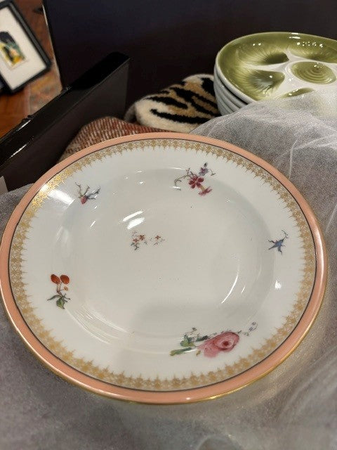 Famille Rose Porcelain Soup Bowl