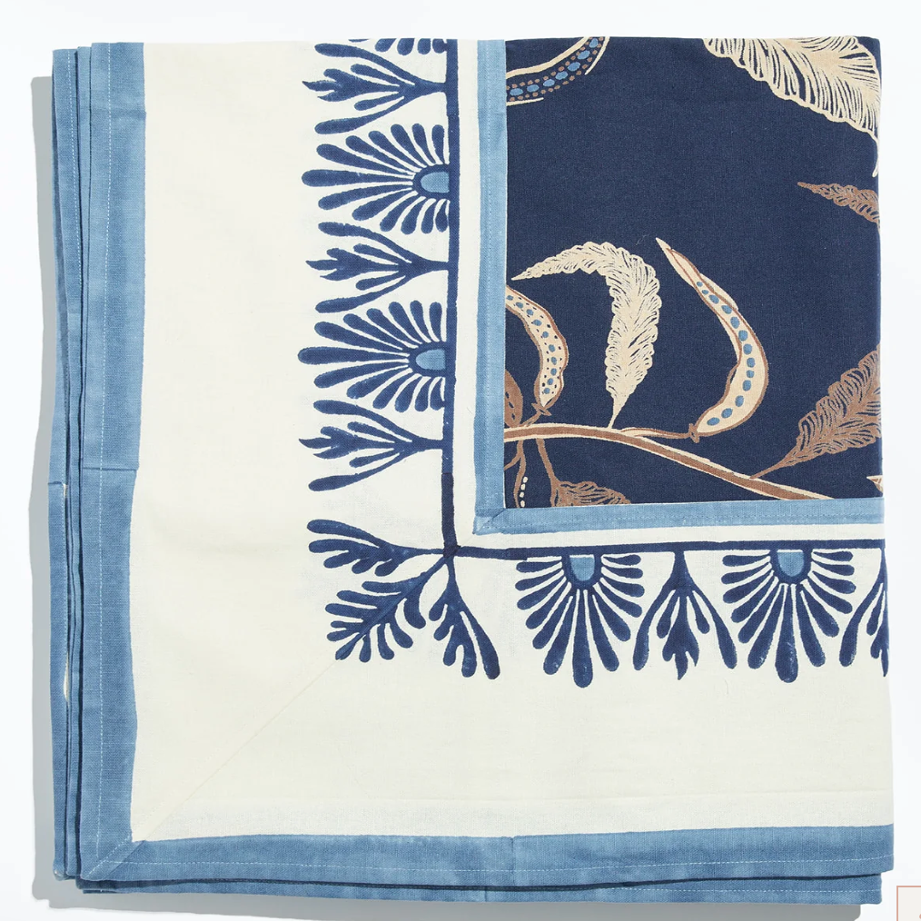 Tuileries Woodsy Tablecloth 72x127