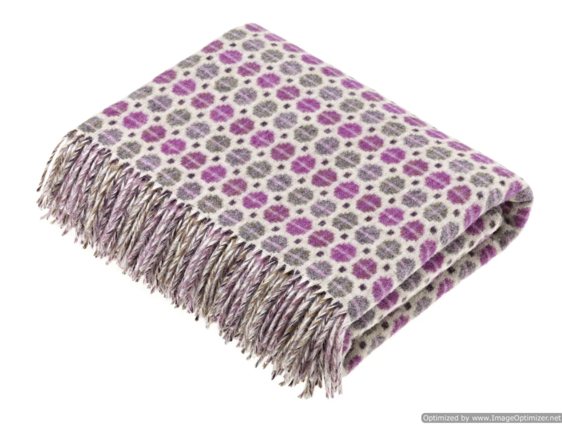 Spotted Clover Blanket