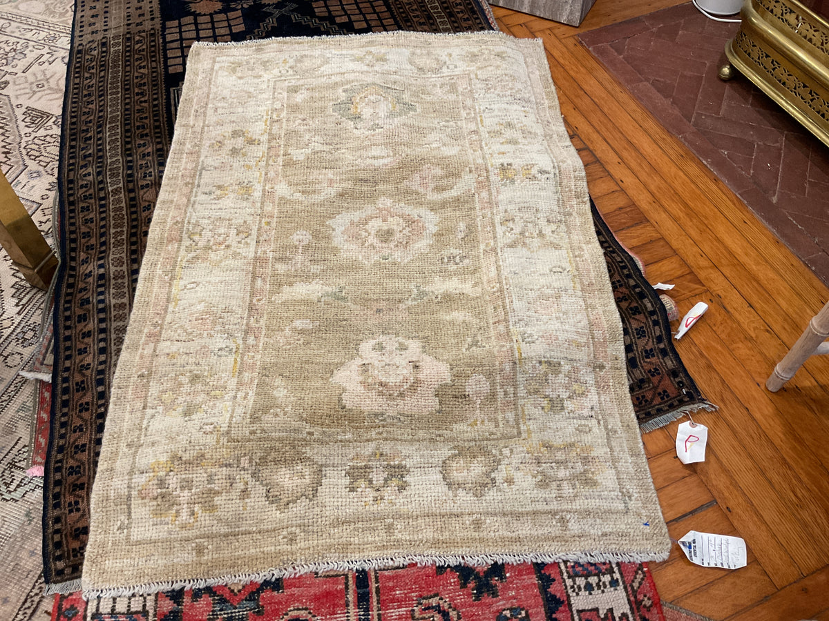 Turkish Oushak Rug# 136