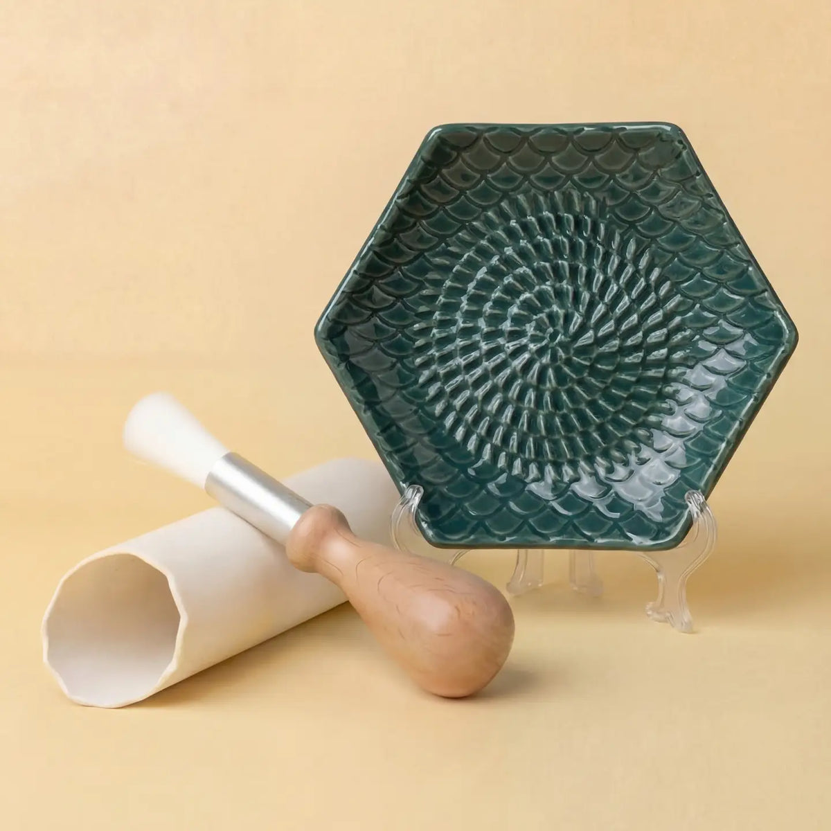 Ceramic Garlic Grater Plate - 3 Piece Set