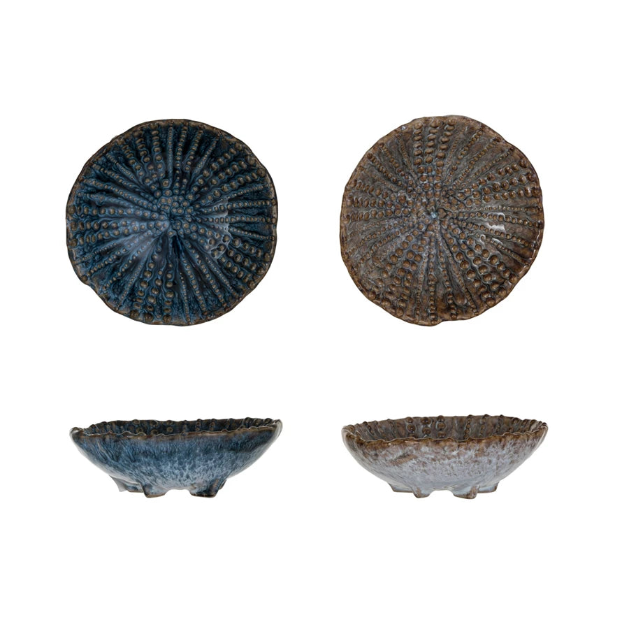 Embossed Stoneware Footed Shell Dish
