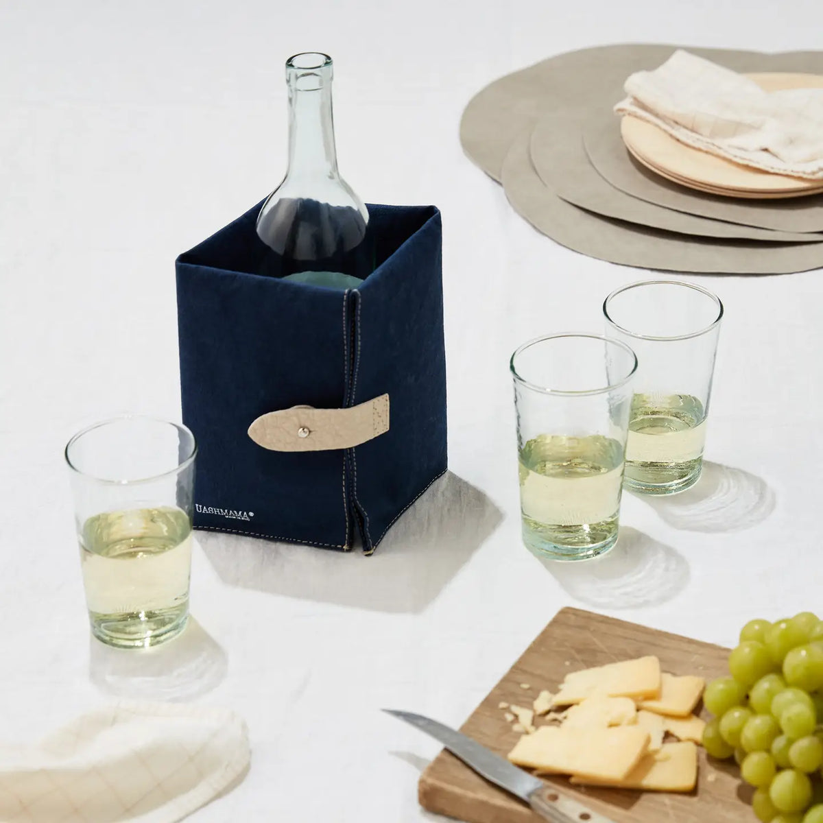 Ice Cube Beverage Chiller