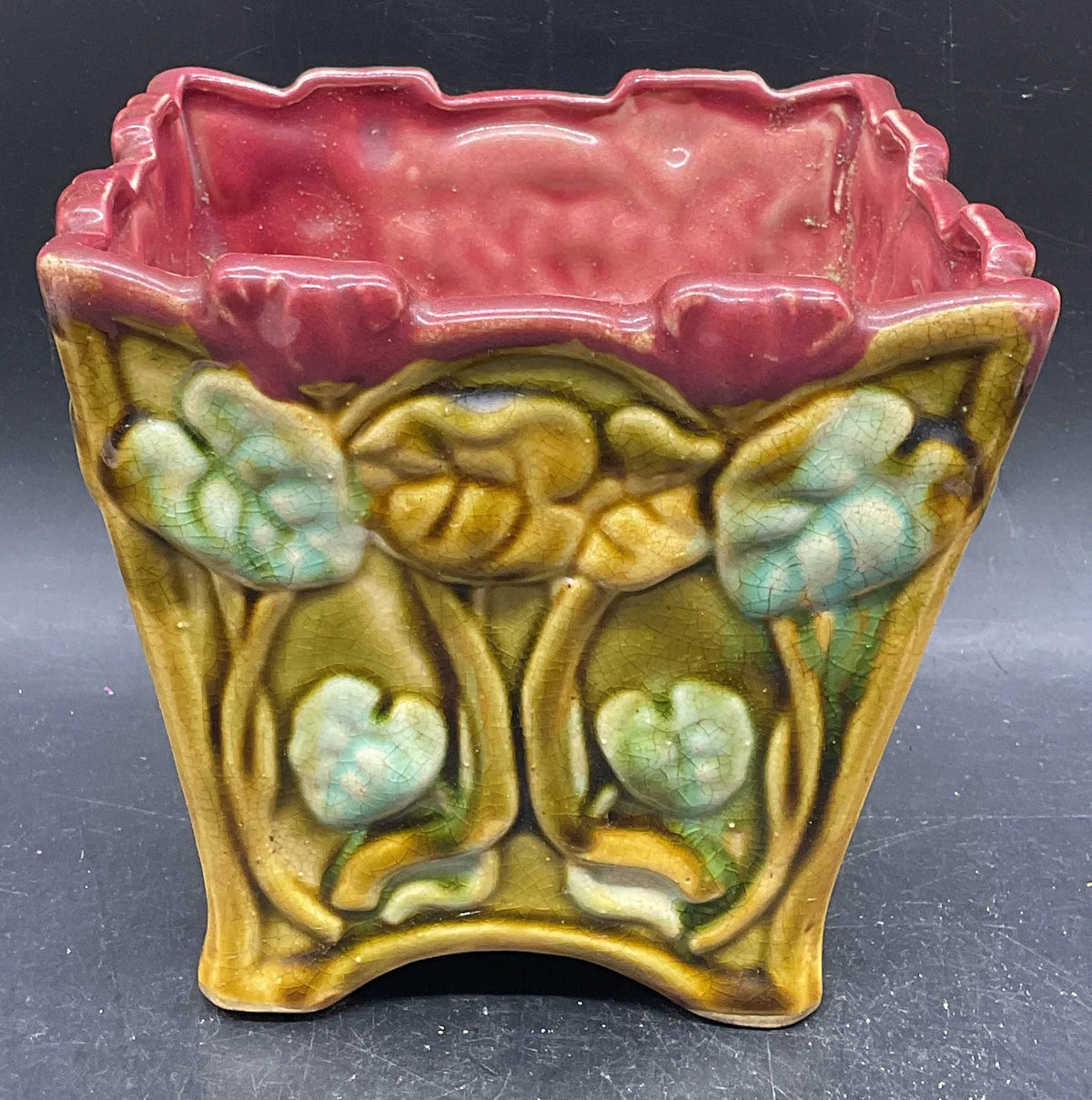 Majolica Foliate Planter