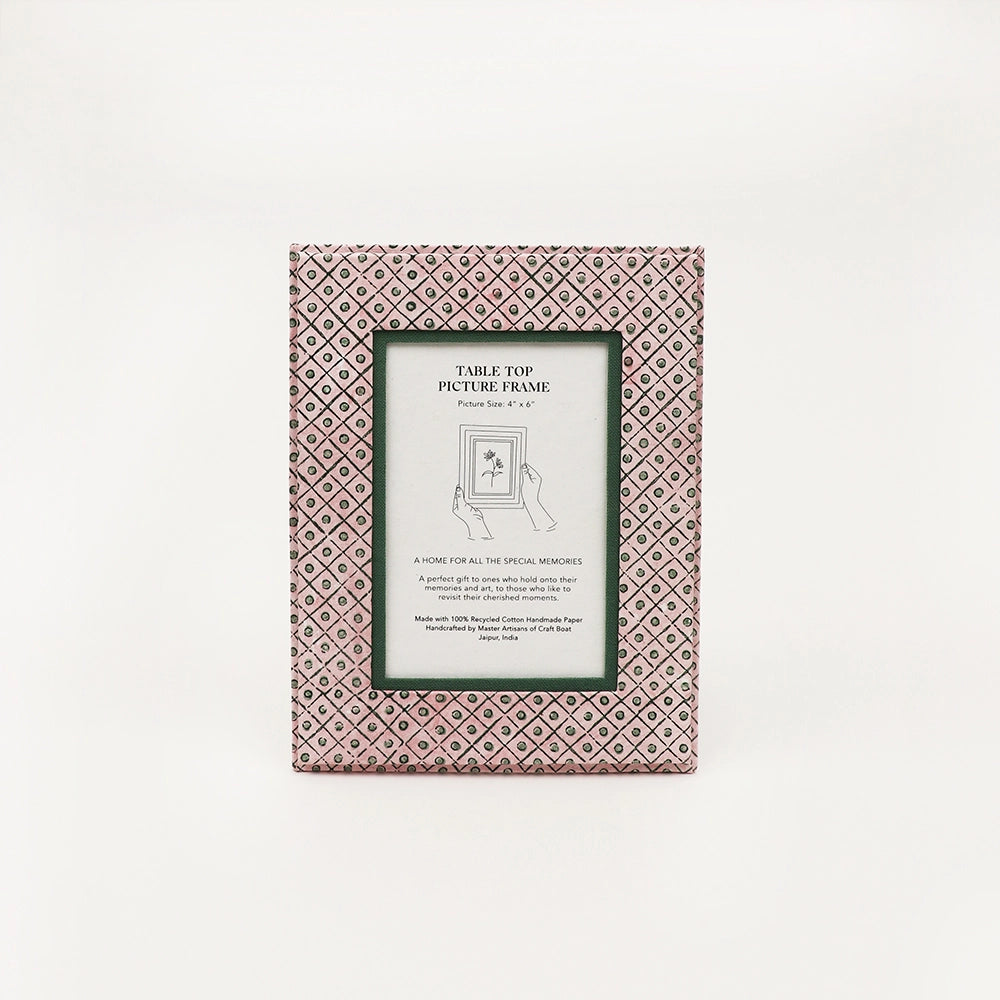 Dot and Grid Frame