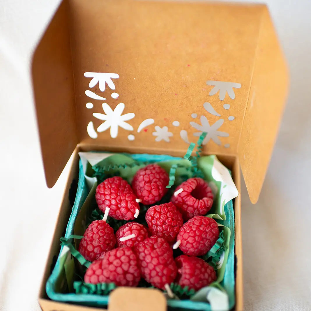 Beeswax Raspberry Berry Candle