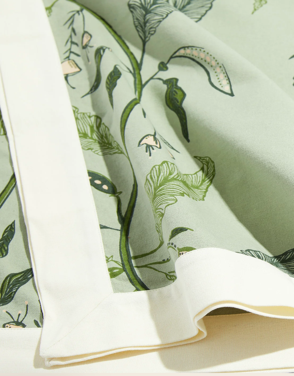 Tuileries Evergreen Tablecloth 60x90