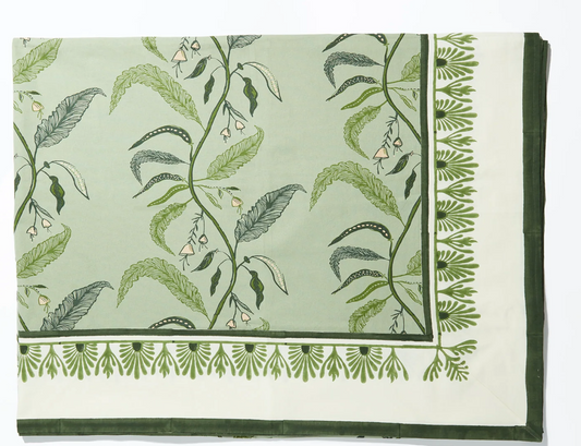 Tuileries Evergreen Tablecloth 72x127